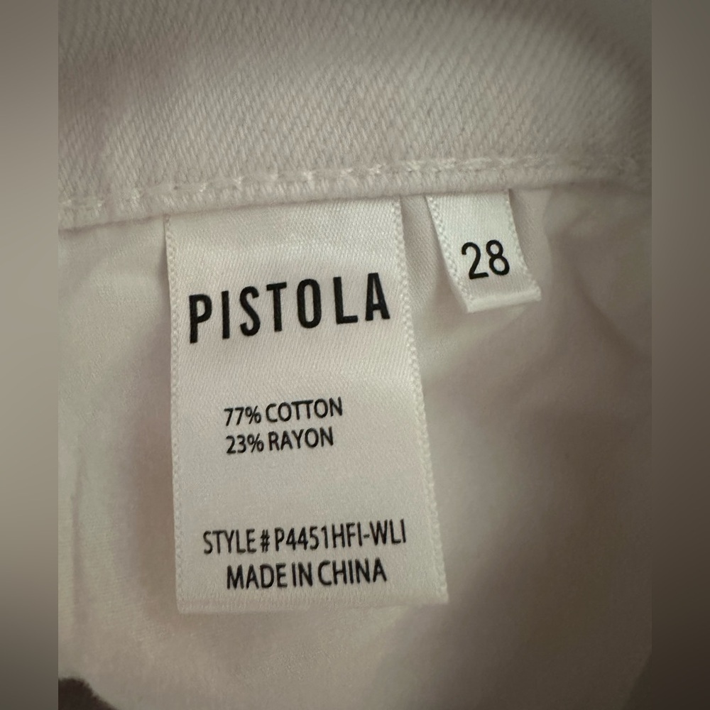 Pistola Denim women’s white distressed shorts size 28 - Picture 9 of 10